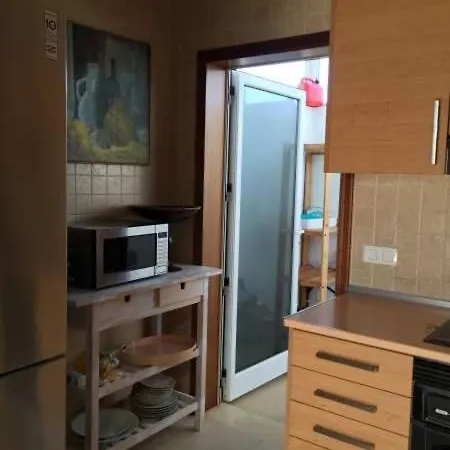 Apartment Playa Blanca Sleeps 6 Pool Wifi *